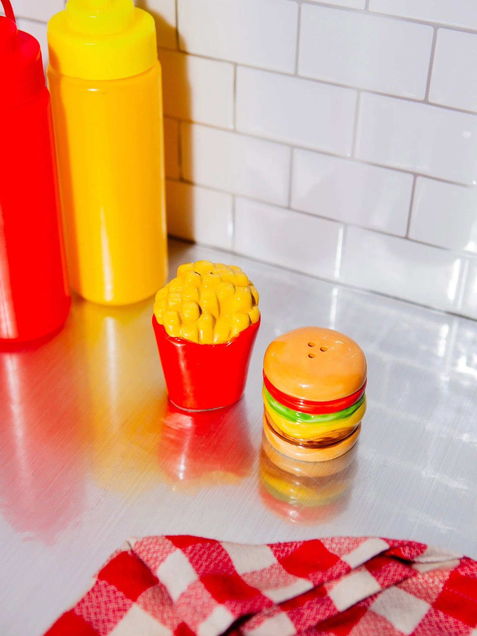 Fast Food Salt and Pepper Shakers Fries & Burger