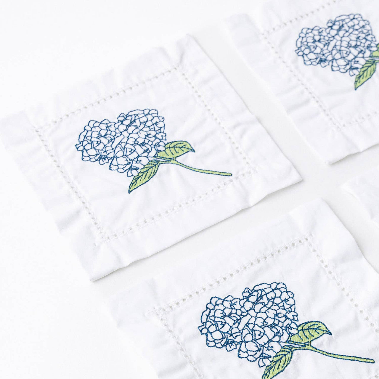 4pc Embroidered Cocktail Napkin Set Hydrangea