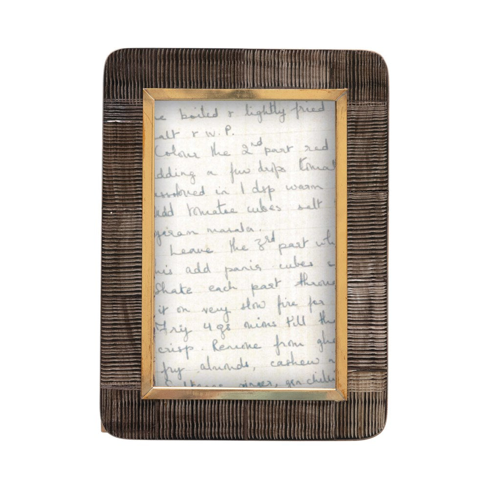 5"W x 7"H Hand-Carved Horn Photo Frame w/Brass Border, Black & Natural (Holds 4" x 6" Photo)