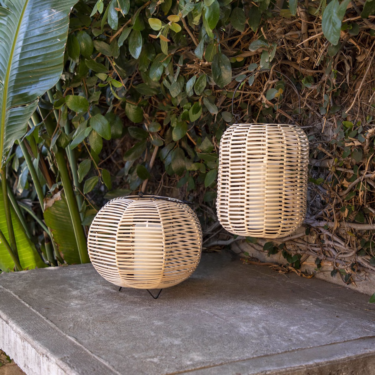 Round Wicker/Iron Lantern, Natural
