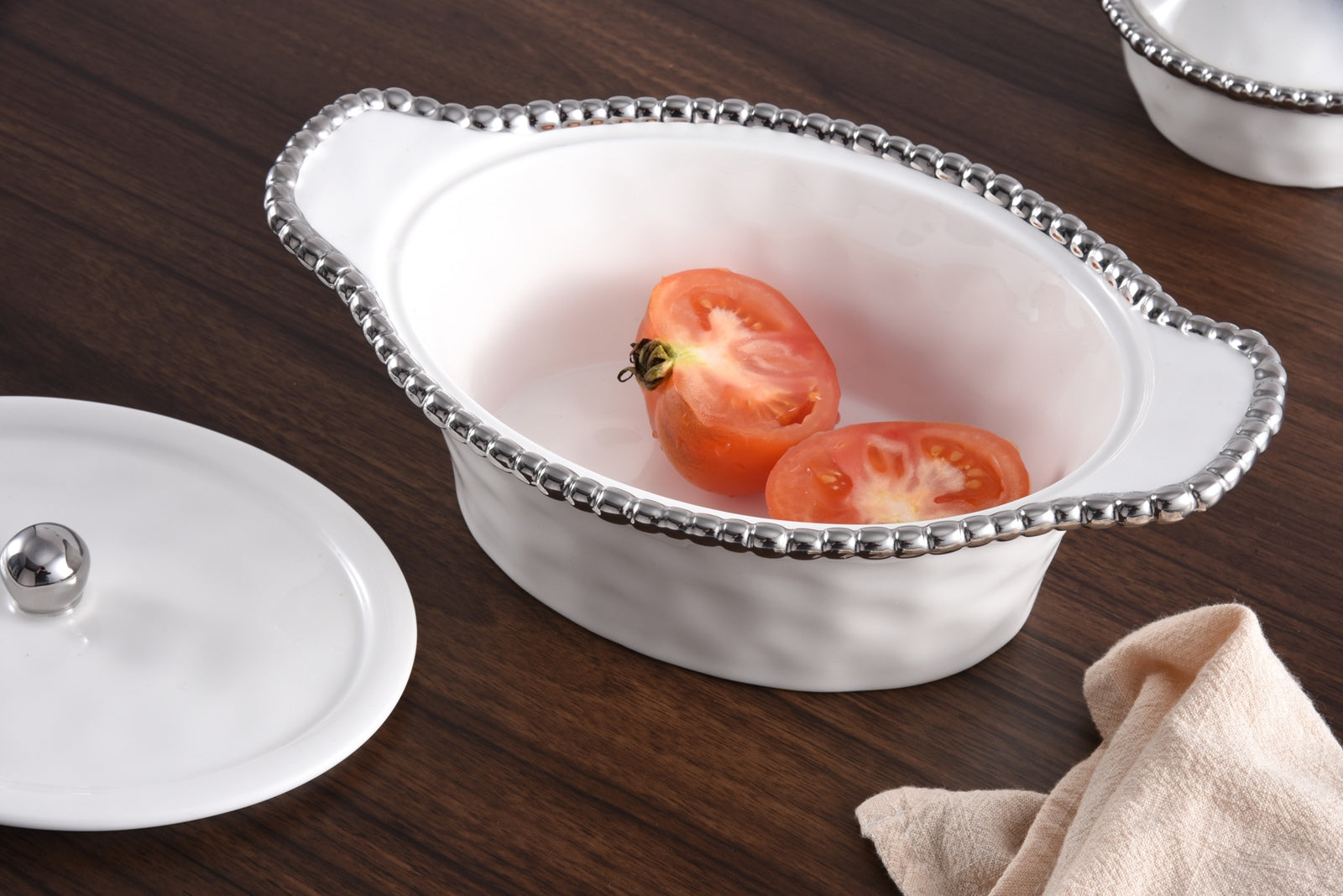 Oval Covered Casserole Dish