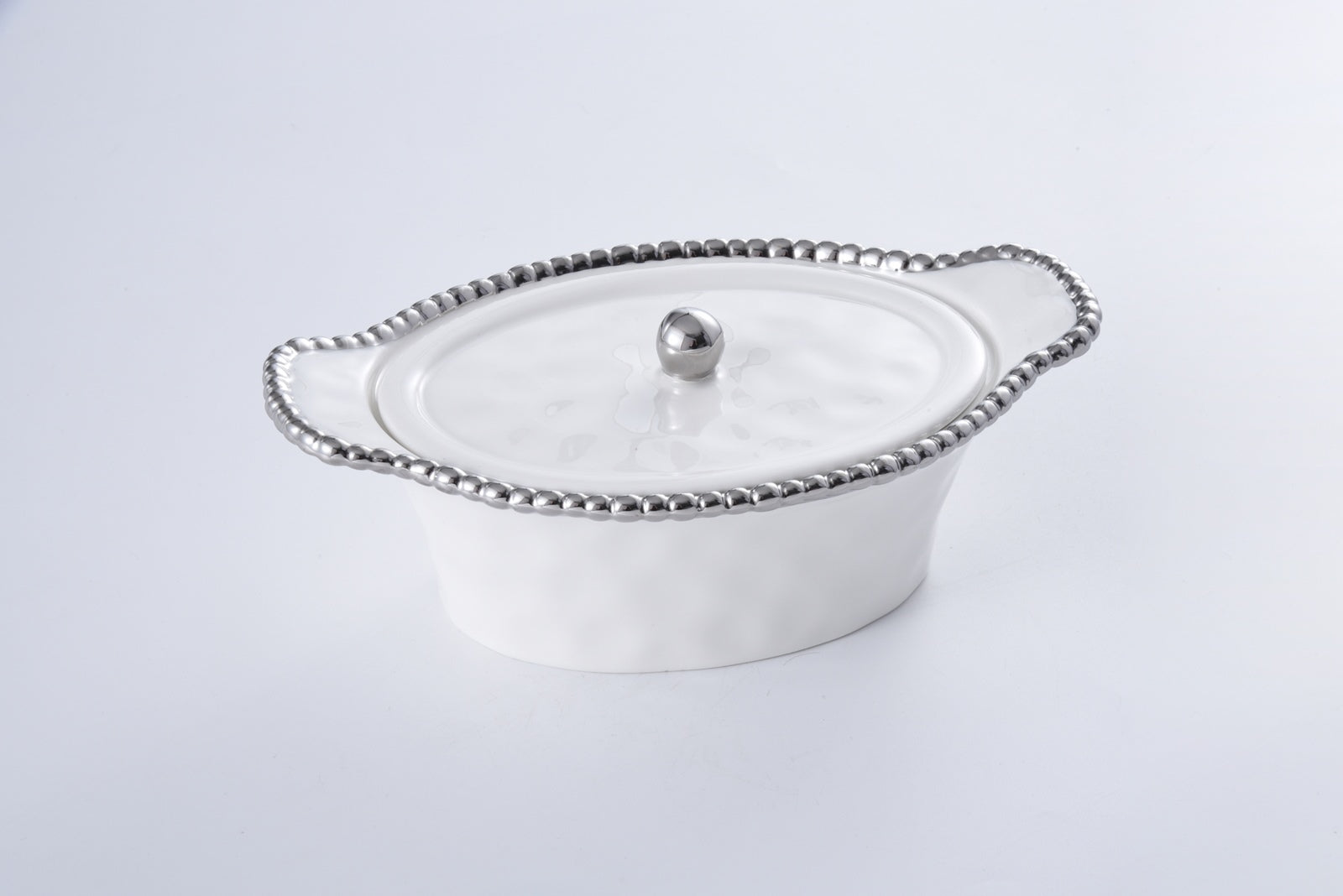 Oval Covered Casserole Dish