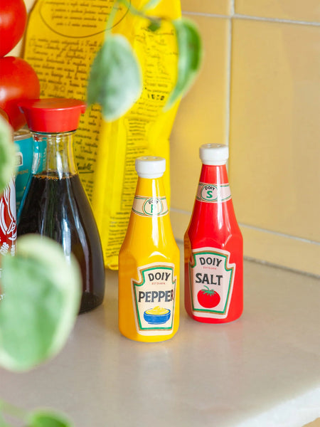 Corner Shop Salt and Pepper Shakers Ketchup&Mustard