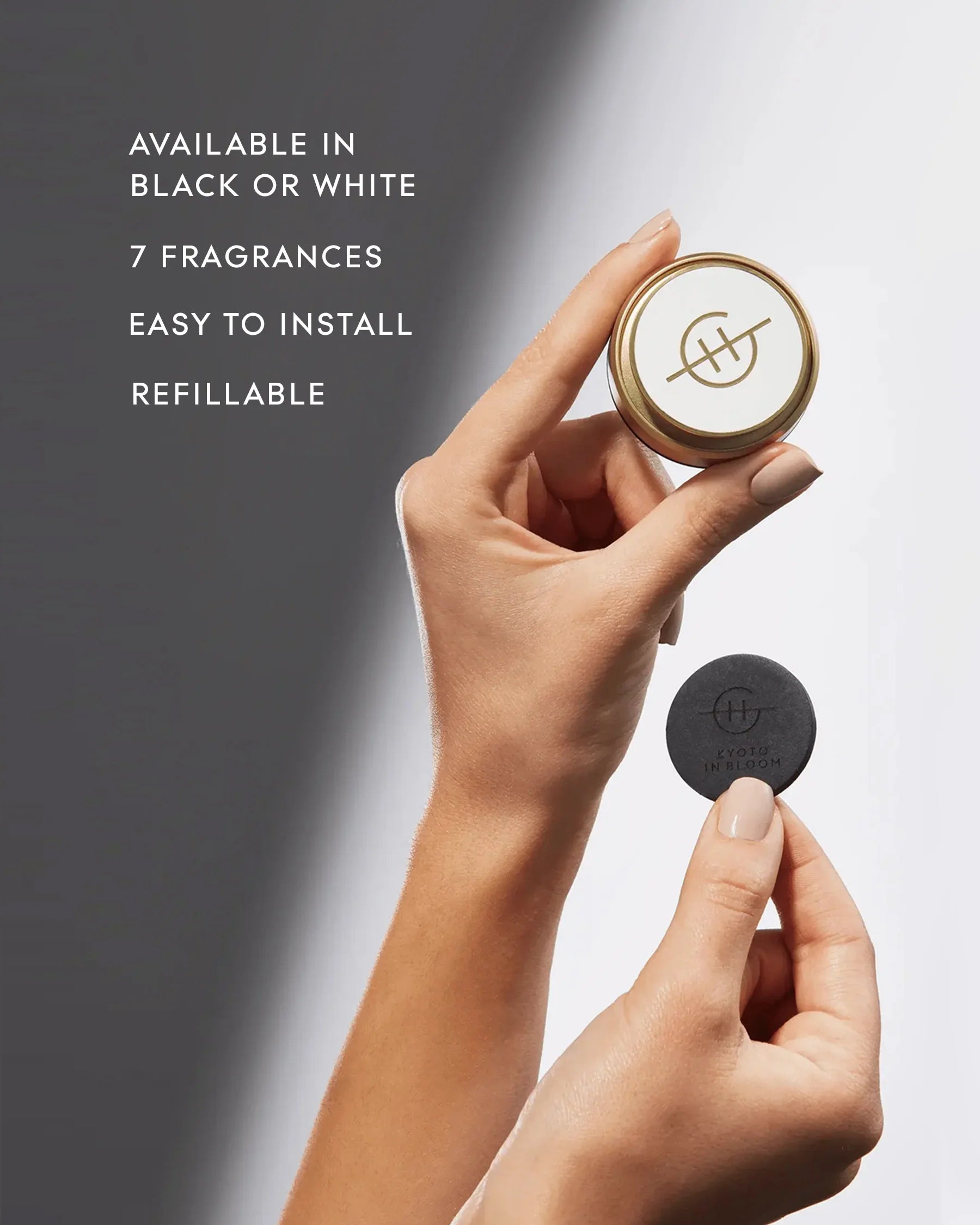 Black Car Diffuser With 1 Replacement Scent Disk
