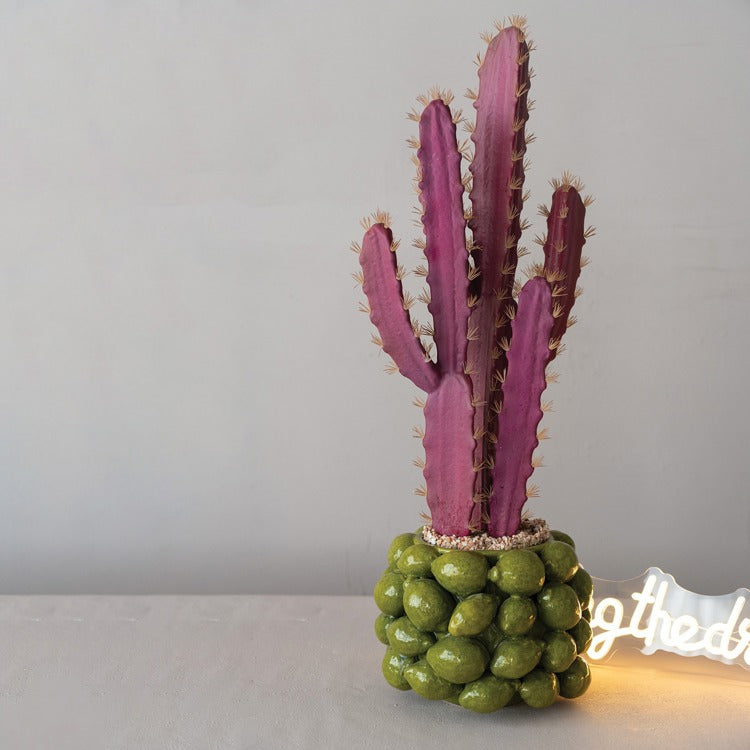 Stoneware Planter W 3D Limes